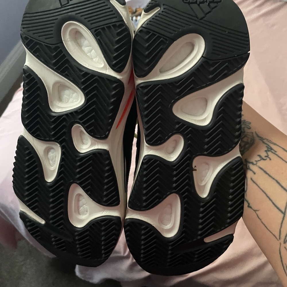 YEEZYS FOR SALE !! 700